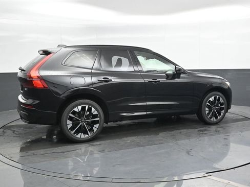 New 2026 Volvo XC60 B5 Plus w/ Protection Package Premier AWD/4WD image 2