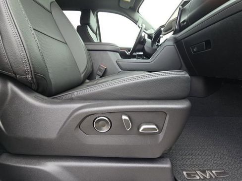 Used 2025 GMC Sierra 1500 Denali image 20