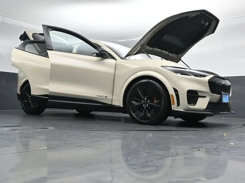 Certified 2025 Ford Mustang Mach-E GT AWD/4WD image 52
