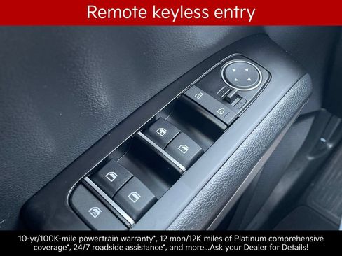 Certified 2025 Kia Soul LX w/ LX Technology Package FWD image 13