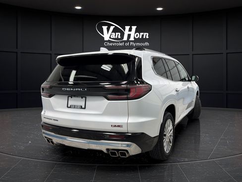 Used 2024 GMC Acadia Denali AWD/4WD image 7