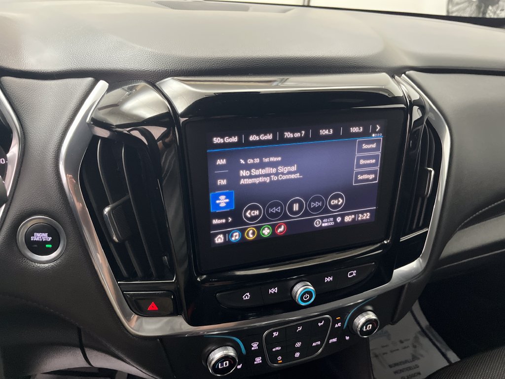 Used 2023 Chevrolet Traverse LT FWD image 19