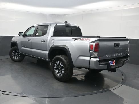 Used 2023 Toyota Tacoma TRD Off-Road w/ Technology Package AWD/4WD image 22