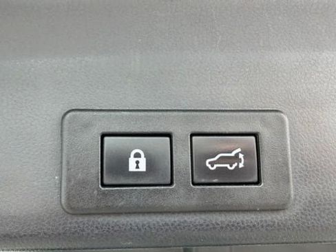 Used 2021 Subaru Ascent Touring w/ Popular Package #2 AWD/4WD image 15