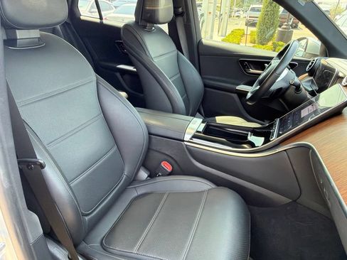 Used 2023 Mercedes-Benz GLC 300 4MATIC image 10
