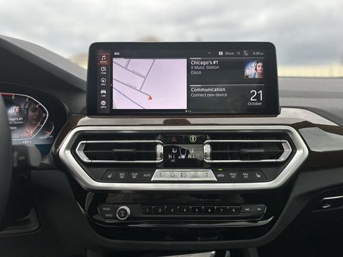 Used 2022 BMW X3 xDrive30i w/ Premium Package 2 image 41