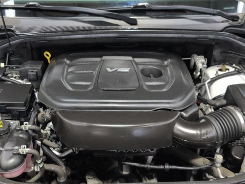 Used 2018 Jeep Grand Cherokee Overland AWD/4WD image 26
