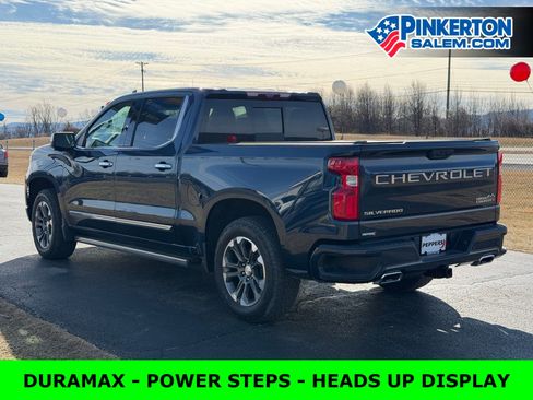 Used 2022 Chevrolet Silverado 1500 High Country w/ Technology Package AWD/4WD image 3