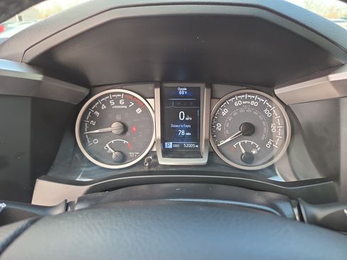 Certified 2023 Toyota Tacoma SR5 AWD/4WD image 20