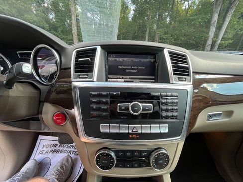 Used 2013 Mercedes-Benz ML 350 4MATIC image 23