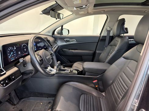 Certified 2024 Kia Sportage SX image 12