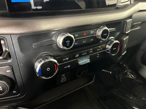 Used 2025 Ford F150 XLT w/ Equipment Group 301A Standard AWD/4WD image 9
