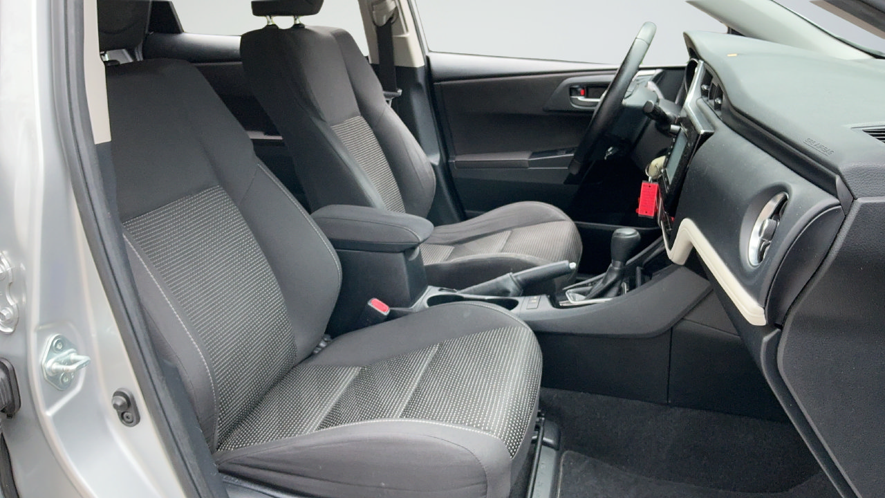 Used 2016 Scion iM FWD image 19