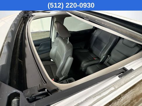 Used 2016 Honda Odyssey EX-L image 25