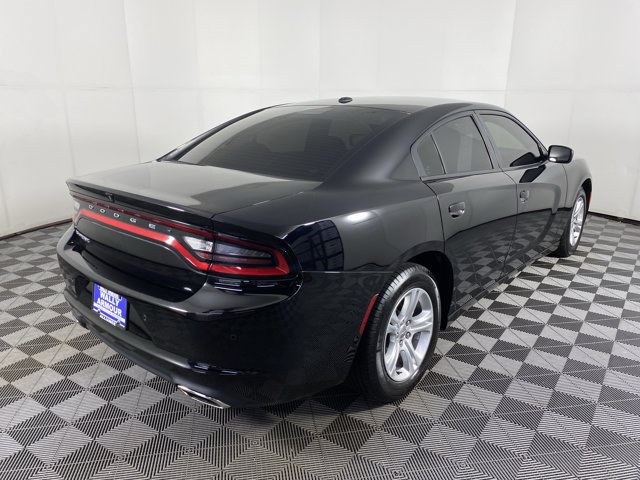 Used 2021 Dodge Charger SXT RWD image 6
