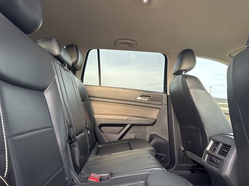 Used 2022 Volkswagen Atlas SE image 21