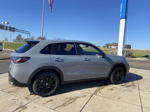 New 2026 Honda HR-V Sport image 11