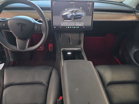 Used 2024 Tesla Model Y Long Range AWD/4WD image 4