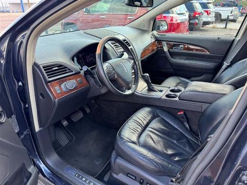 Used 2014 Lincoln MKX FWD w/ Equipment Group 102A image 9