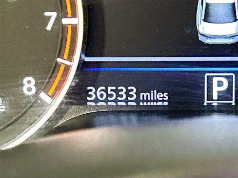 Used 2023 Nissan Altima 2.5 SR image 10