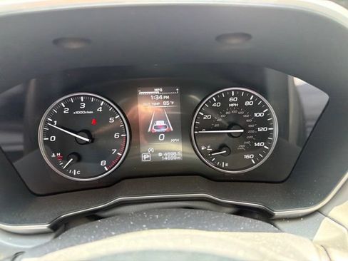Used 2025 Subaru Outback Onyx Edition AWD/4WD image 11