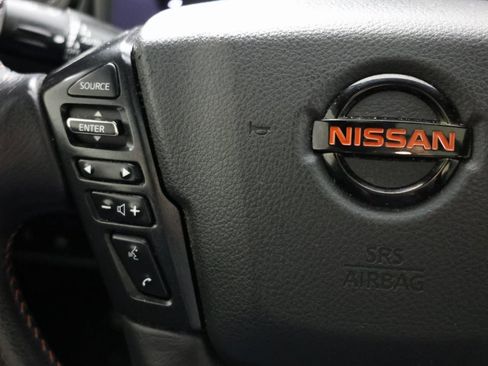 Used 2022 Nissan Titan PRO-4X w/ Pro-4x Convenience Package image 27
