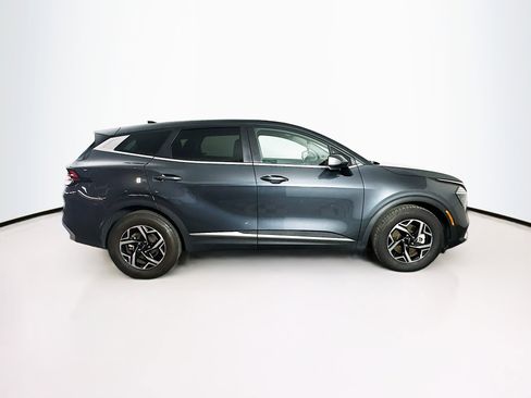 Used 2025 Kia Sportage LX FWD image 10