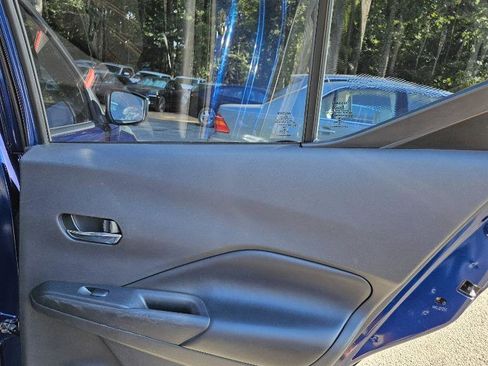 Used 2020 Nissan Kicks SR w/ SR Premium Package image 30