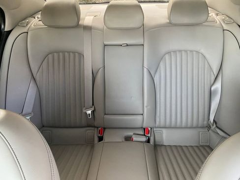 Used 2020 Genesis G70 2.0T w/ Elite Package image 17