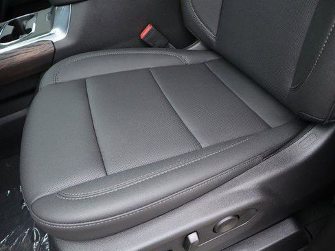 New 2026 GMC Sierra 2500 SLT w/ SLT Convenience Package image 26