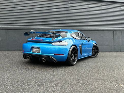 Certified 2025 Porsche 718 Cayman GT4 RS image 10