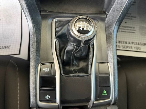 Used 2018 Honda Civic Sport image 14