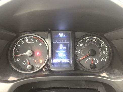 Used 2021 Toyota Tacoma SR image 17