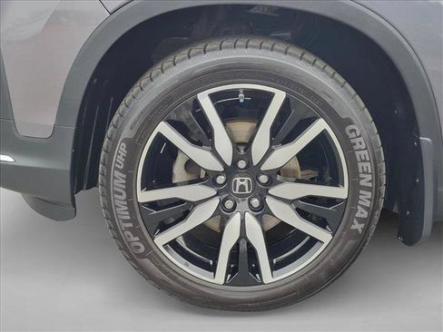 Used 2022 Honda Pilot Touring image 25