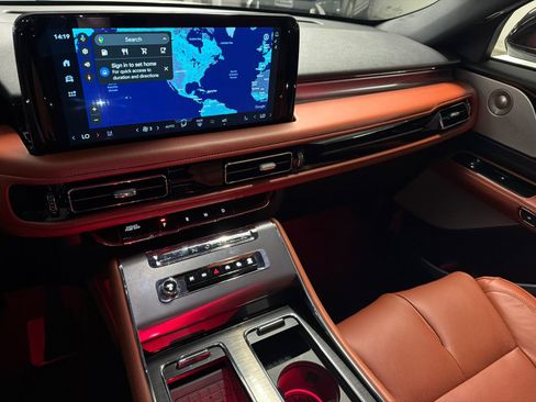 New 2026 Lincoln Aviator Reserve AWD/4WD image 24