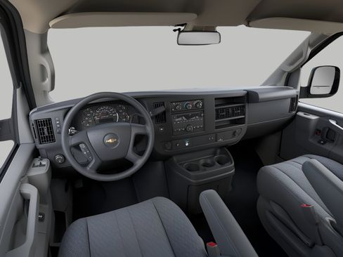 New 2026 Chevrolet Express 3500 Extended RWD image 15