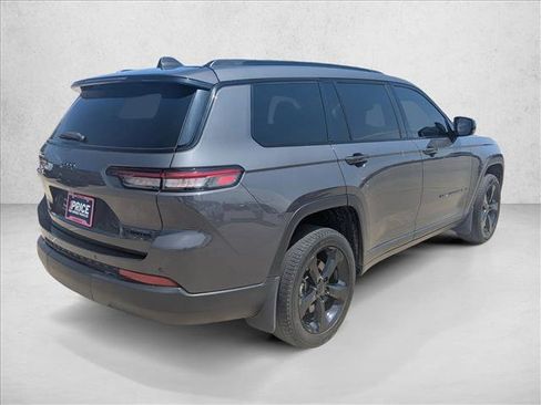 Used 2024 Jeep Grand Cherokee L Limited w/ Black Appearance Package RWD image 5