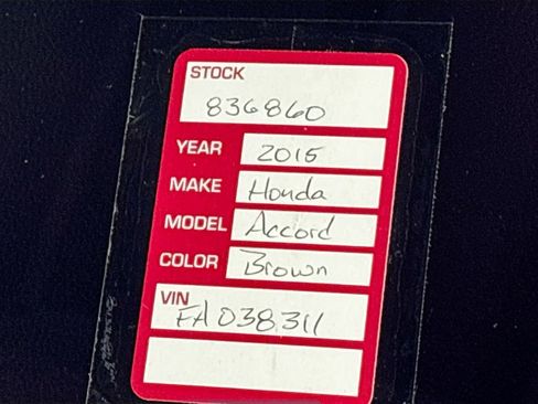 Used 2015 Honda Accord EX image 25