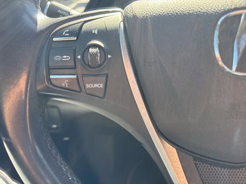 Used 2020 Acura TLX image 19