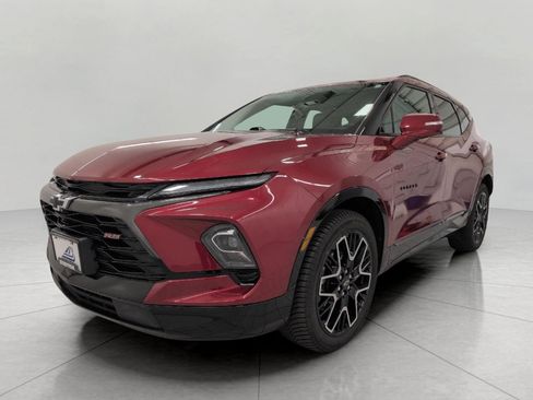 Used 2023 Chevrolet Blazer RS w/ Driver Confidence II Package AWD/4WD image 13