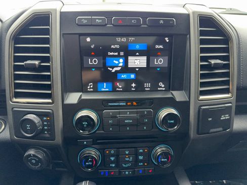 Used 2018 Ford F150 Raptor w/ Equipment Group 802A Luxury AWD/4WD image 27