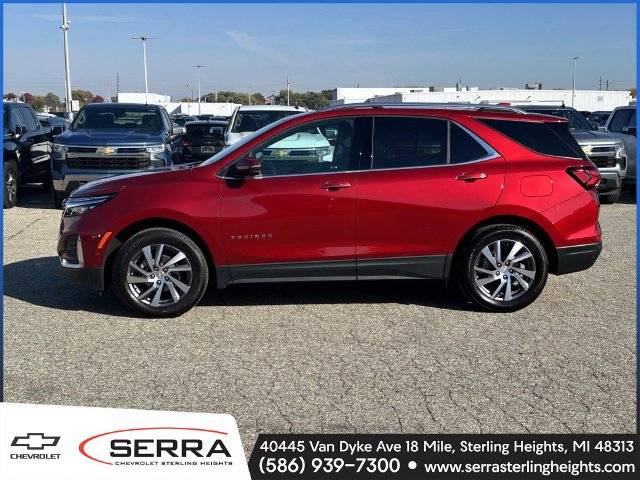 Used 2024 Chevrolet Equinox Premier AWD/4WD image 2