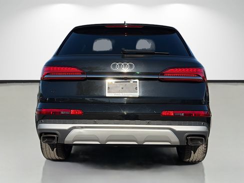 Used 2025 Audi Q7 Premium Plus image 4
