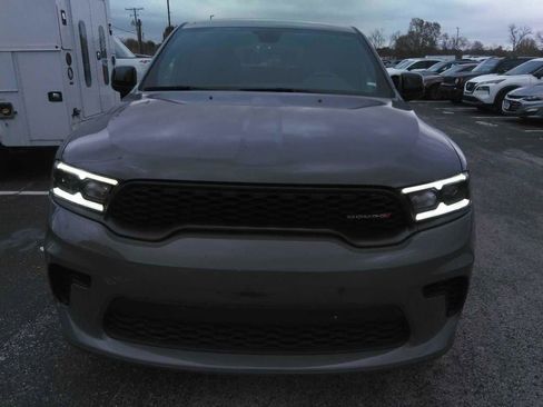 Used 2023 Dodge Durango GT image 2