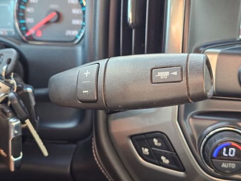 Used 2018 Chevrolet Silverado 3500 LTZ AWD/4WD image 44