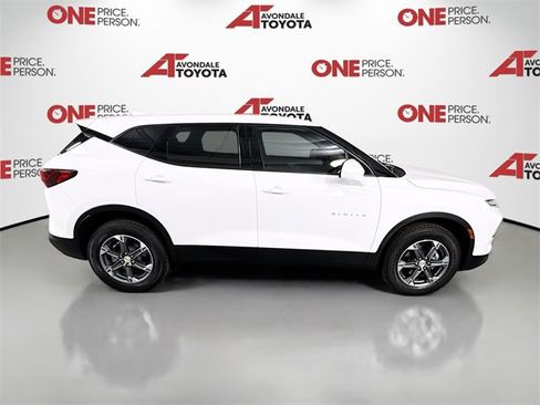 Used 2025 Chevrolet Blazer LT image 8