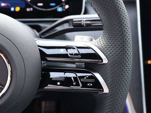 New 2026 Mercedes-Benz C 300 4MATIC Sedan image 34