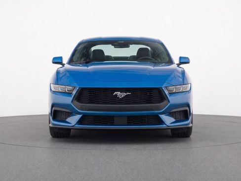 Used 2026 Ford Mustang Premium RWD image 5