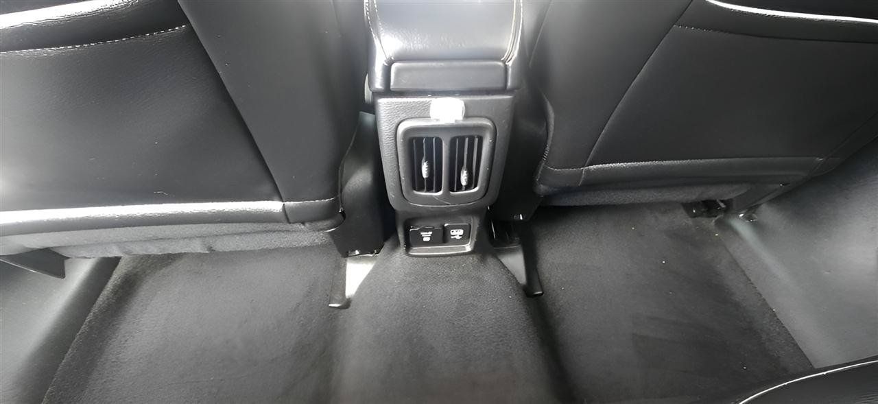 Used 2018 Jeep Compass Latitude w/ Popular Equipment Group AWD/4WD image 20