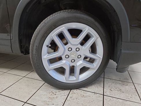 Used 2024 Honda Passport EX-L image 6